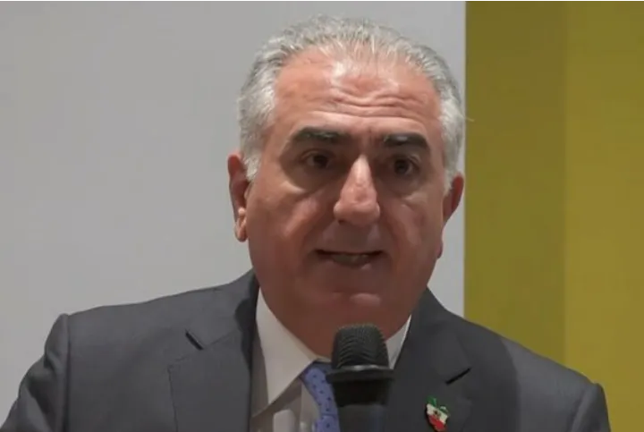 فرمول شاهزاده رضا پهلوی برای پیش بردن انقلاب زن، زندگی، آزادی: نافرمانی مدنی، اعتصاب و حمایت کادرهای رده‌پائین نیروهای نظامی